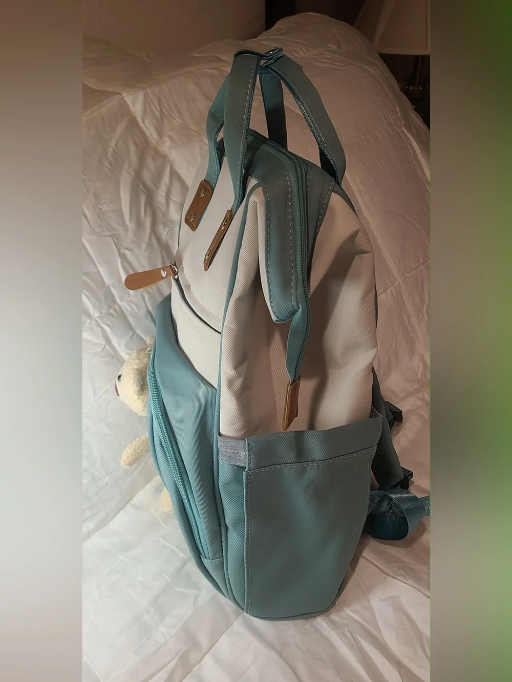 N/A mint green